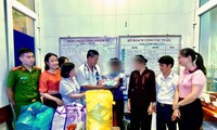  Bé trai một ngày tuổi bị bỏ rơi ven đường ở Sơn La 第5张