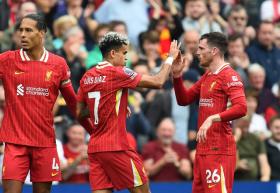  Vùi dập Bournemouth 3 bàn, Liverpool lần đầu lên đỉnh bảng Ngoại hạng Anh