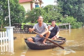 Mực nước sông Lèn lên cao, 200 hộ dân ở một xã của tỉnh Thanh Hóa bị cô lập  第2张