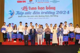 100 tân SV Quảng Nam - Đà Nẵng được tiếp sức đến trường: Đã có những tấm lòng, đừng ngại bước tiếp!  第18张