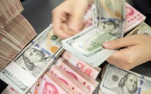 Giá USD hôm nay 20/9: Bất ngờ tăng tỷ giá &quot;chợ đen&quot; lấy lại mốc 25.000 đồng