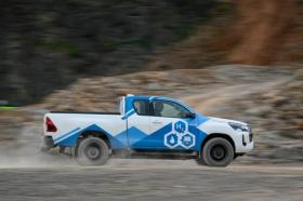  Toyota Hilux dùng pin nhiên liệu hydro đi được 600 km mỗi lần nạp 第5张