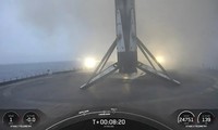  Chuyến đi bộ ngoài không gian đầu tiên của SpaceX 