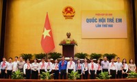  Đại biểu &apos;Quốc hội trẻ em&apos; hiến kế tránh bị lôi kéo, rủ rê hút thuốc lá, chất kích thích 第8张