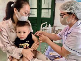 Huyện Sóc Sơn bước vào chiến dịch tiêm vaccine phòng bệnh sởi miễn phí  第5张