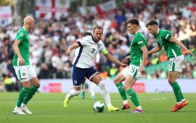  Rice và Grealish bùng nổ trước Ireland, tuyển Anh mơ vé thăng hạng Nations League