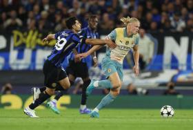  Haaland và các chân sút phung phí, Man City mất điểm ở Champions League