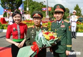 Hai bộ trưởng chủ trì Giao lưu hữu nghị quốc phòng biên giới Việt Nam - Lào lần thứ hai  第3张