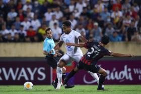 Nam Định bị Bangkok United cưa điểm đầy tiếc nuối