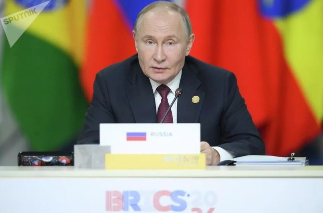  Tổng thống Nga Putin nói về mối đe dọa cuộc khủng hoảng mới và sự ổn định của BRICS 