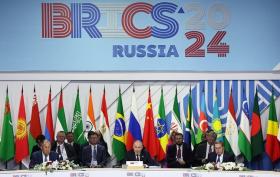  Tổng thống Nga Putin nói về mối đe dọa cuộc khủng hoảng mới và sự ổn định của BRICS 